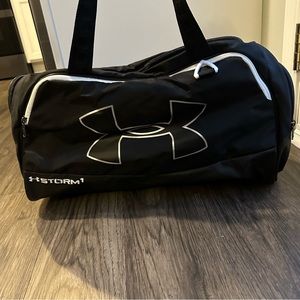 NWOT Under Armour Sports Duffle Bag
